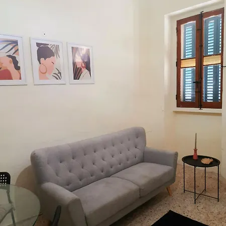 Blue-15 Maltese Townhouse *