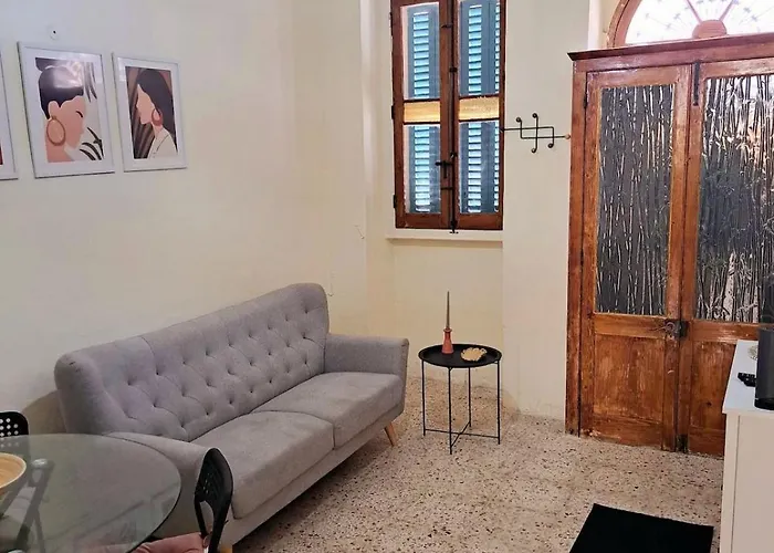 Blue-15 Maltese Townhouse St. Julian's