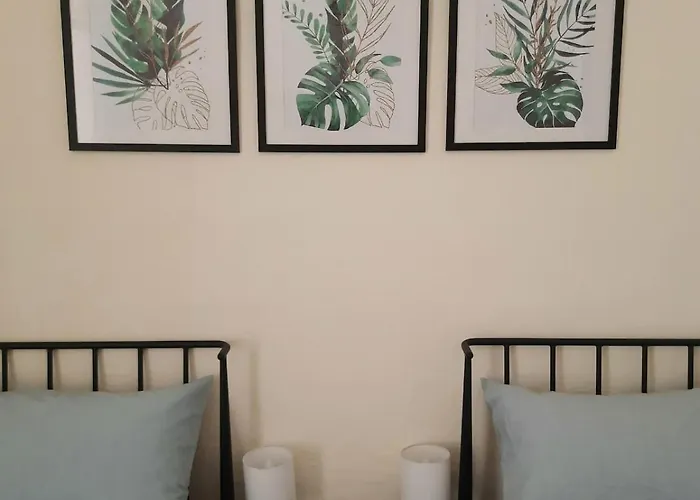 Blue-15 Maltese Townhouse Apartman *